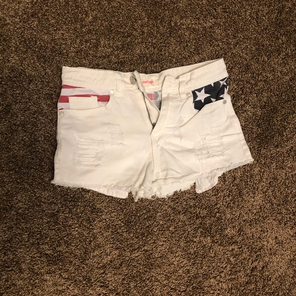 refuge Pants - White flag 4th of July shorts